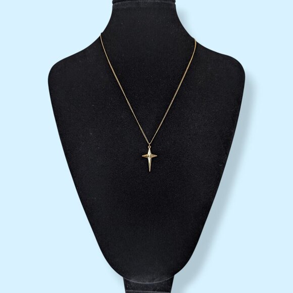 (2/$20) V. Starburst Cross Pendant Necklace - Picture 2 of 6